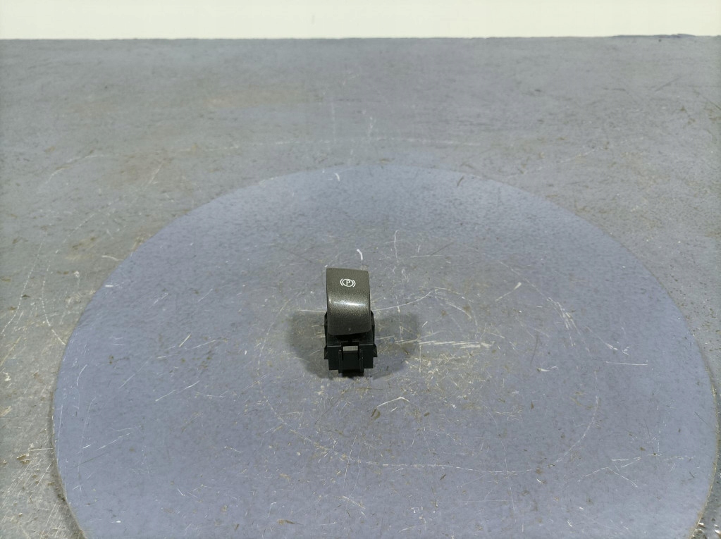 фото №1, Opel ampera переключатель тормоза ручного 8 pin 207935712