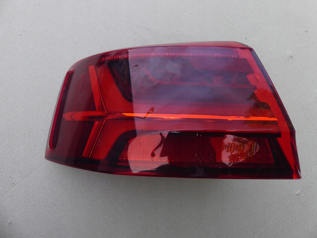 фото №8, Dw audi a6 c7 lift бампер 4 pdc лампы крышка багажника 4g5945095e 4g5945096e