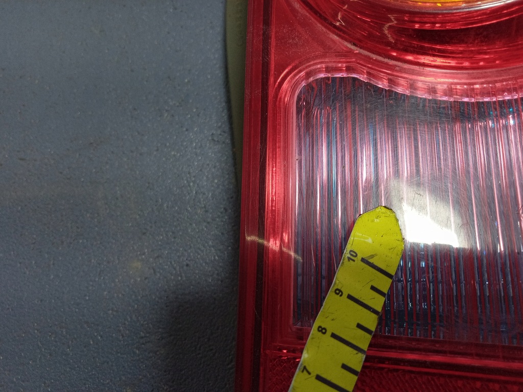 фото №9, Mitsubishi space star i lift лампа задня права