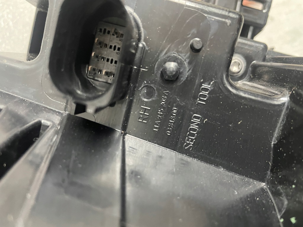 фото №9, Лампа права задня vw id4 id.4 iq.light 11a правий задня