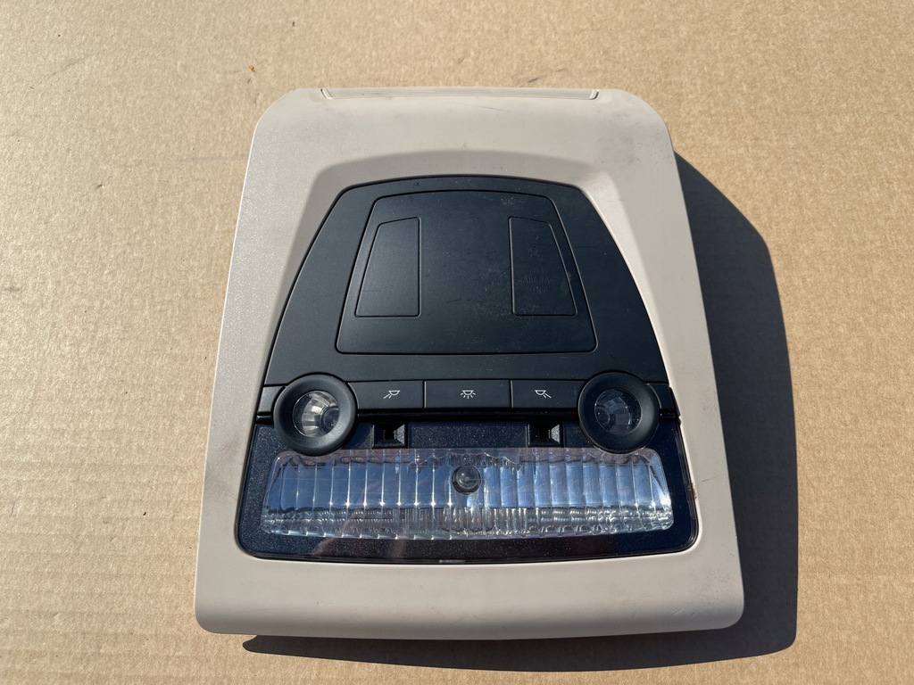 фото №1, Bmw f13 f12 лампа потолочный кабины