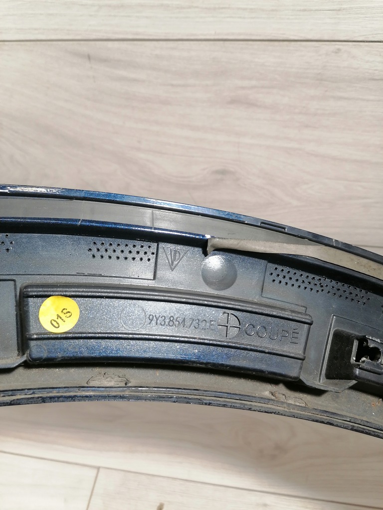 фото №10, Porsche cayenne coupe молдинг правий задня 9y3854732e