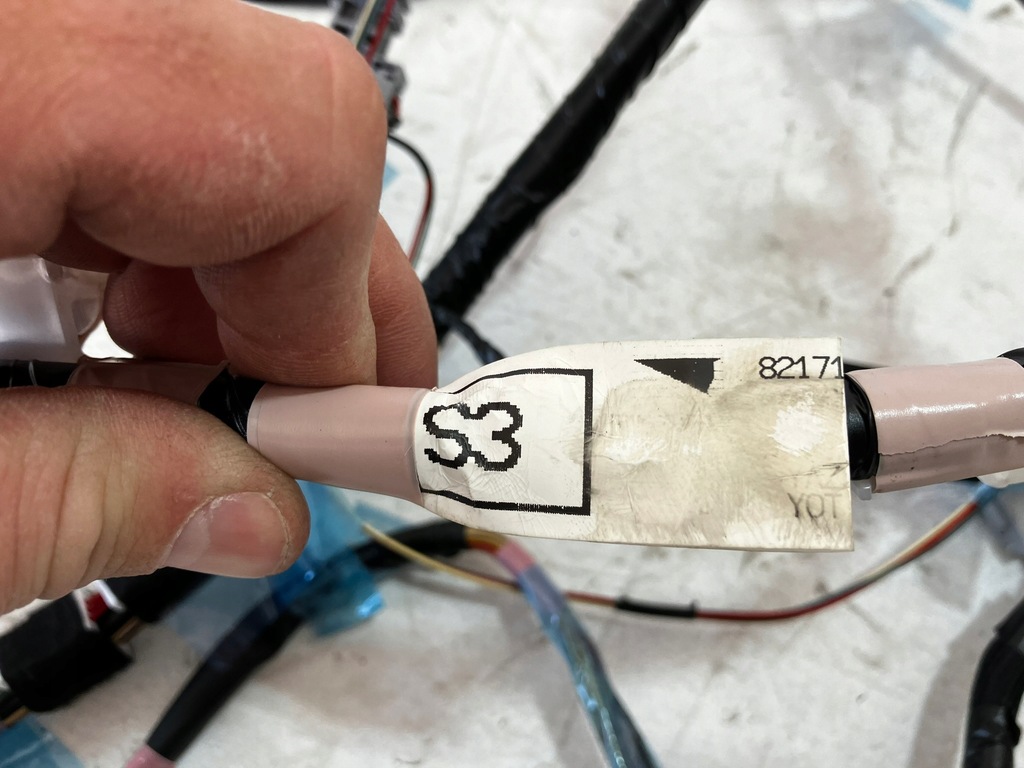 фото №9, C-hr chr lift электропроводка потолочный