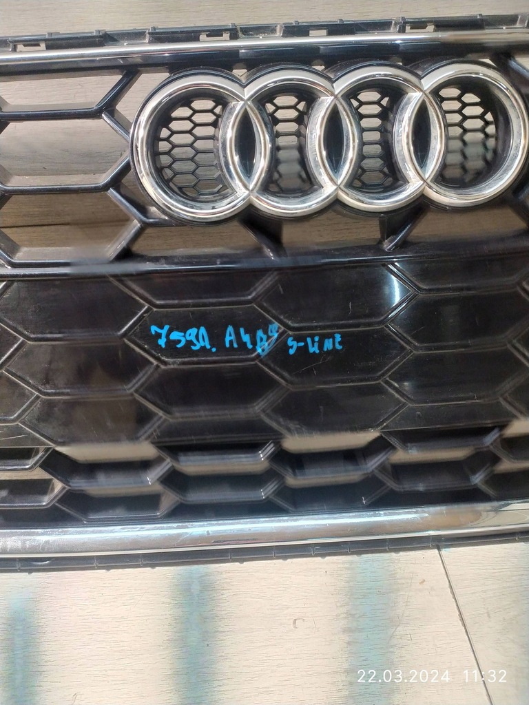 фото №16, 7591. audi a4 b9 s-line решётка радиатора 8w0853651dt