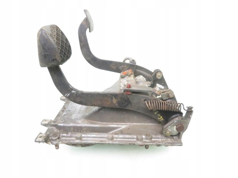 фото №7, Педалі гальма зчеплення mercedes 809 6732940201