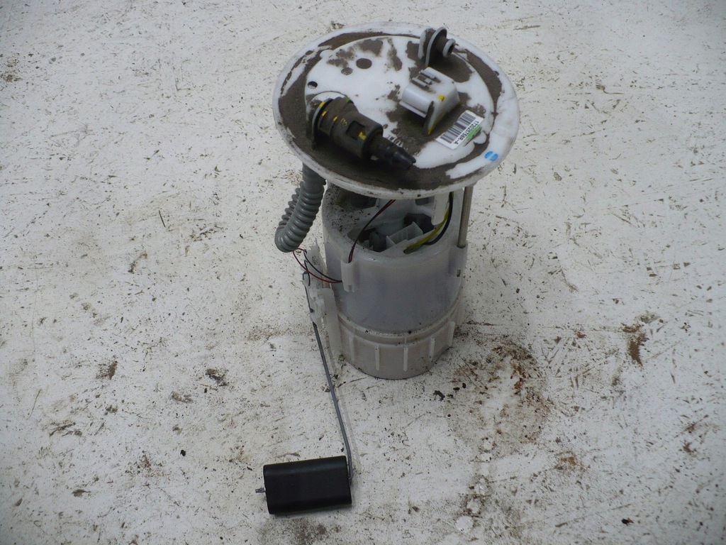 фото №6, Dacia lodgy помпа пального 1,6 b 172025758r