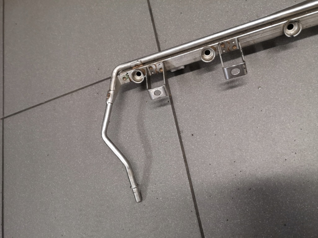 фото №7, Молдинг упорскування bmw 5 e60 520i