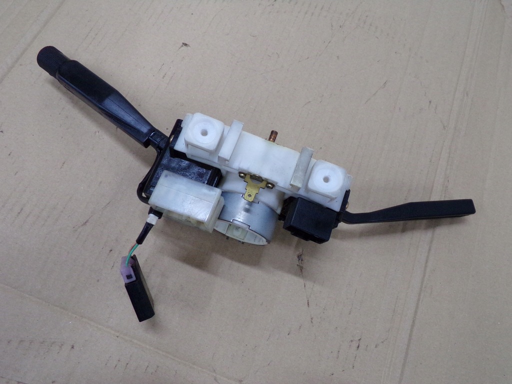 фото №8, Navara d21 king cab перемикач комбінований