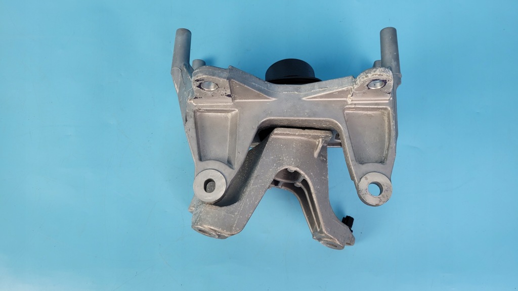 фото №11, Nissan qashqai iii j12 23r кронштейн подушка коробки 112546ub5a