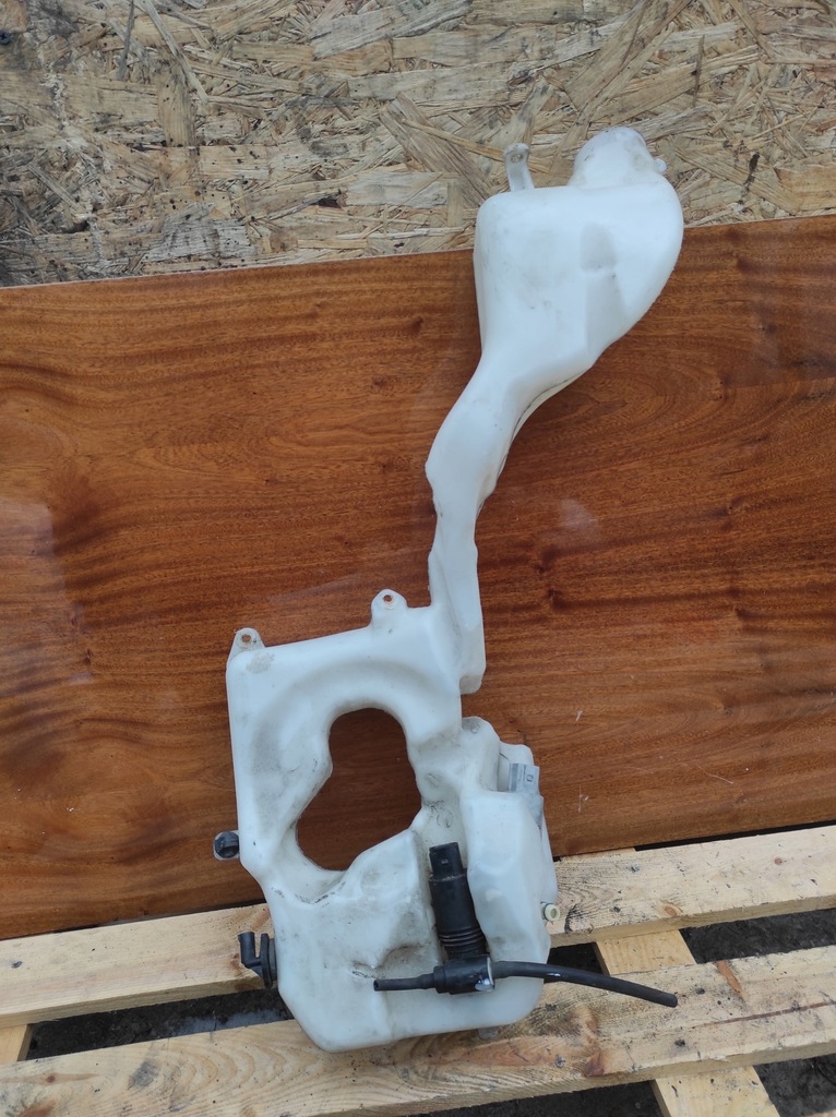 фото №1, Бак омивача mini cooper r55 r56 r57 7157121