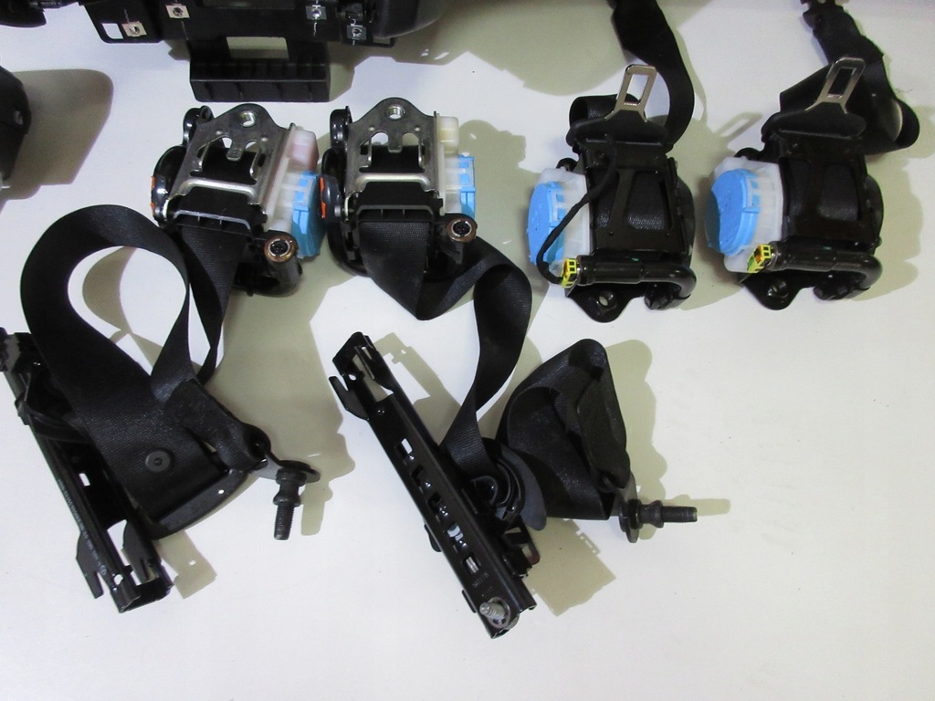 фото №14, Подушка безопасности консоль приборная панель подушки безопасности ремни комплект infiniti q30