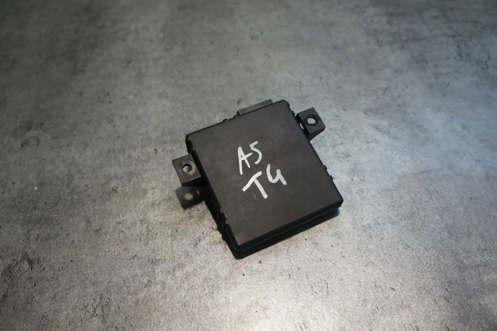 фото №1, Модуль блок управления шлюз audi a5 8t 8r0907468c