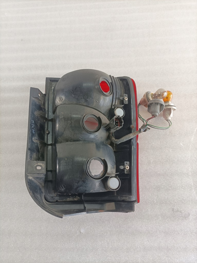 фото №2, Kia joice 00-03 лампа права задня