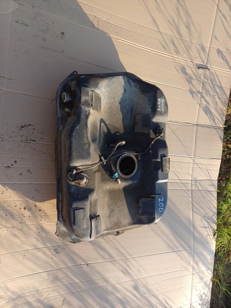 фото №1, Бак пального kia carens дизель