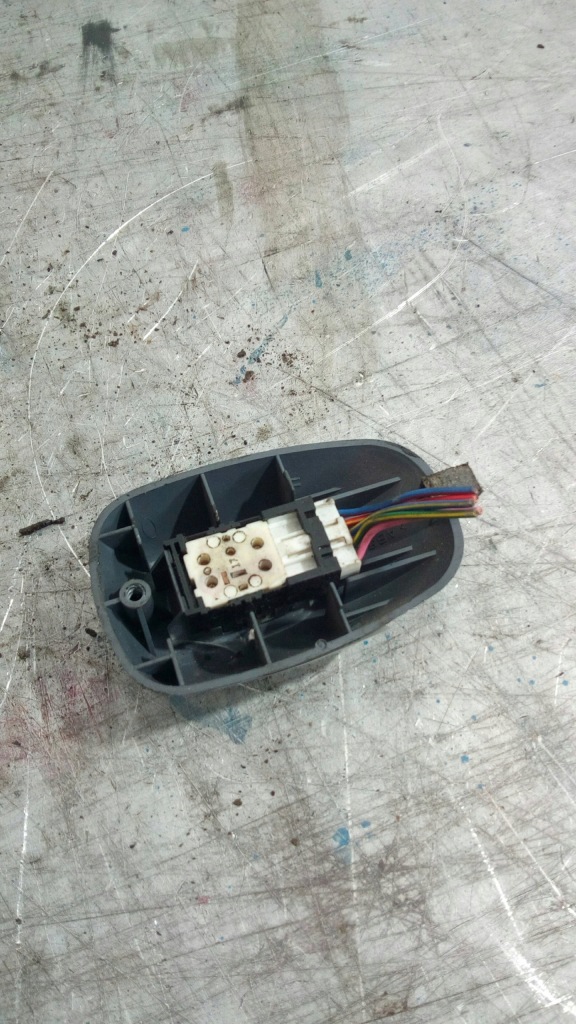 фото №2, Перемикач вікон daihatsu terios i