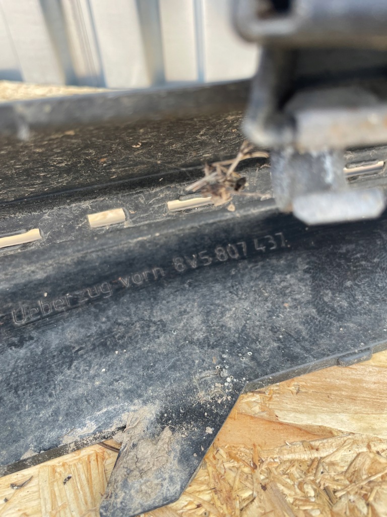 Бампер передній перед audi a3 8v5 sedan 12- Оригінал