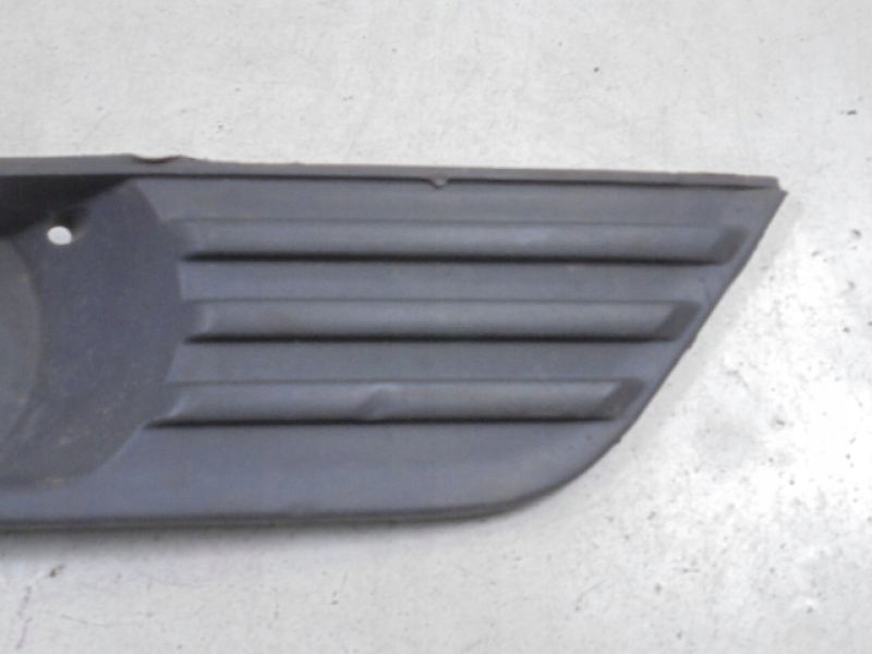 Ford focus mk2 решітка бампера перед ліва правий Оригінал