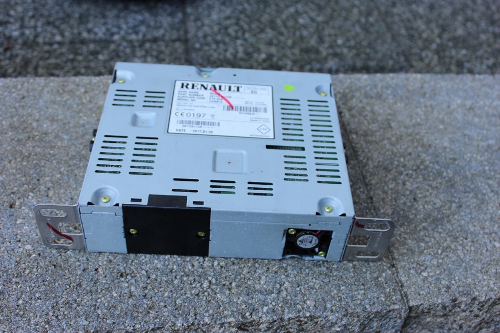 фото №2, Renault megane iv навігація модуль радіо 281158174r оригінал