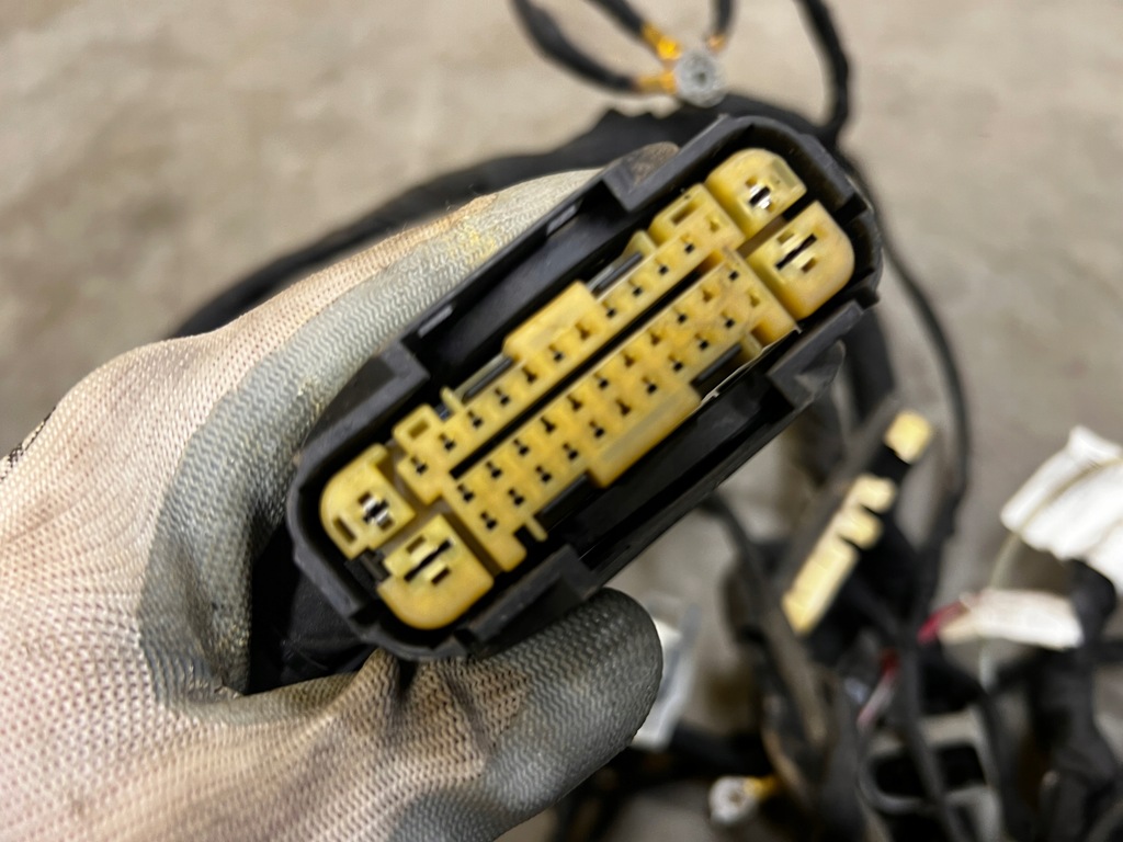 фото №13, Джгут електропроводка двигуна клеми mercedes gl x166 4.7 v8