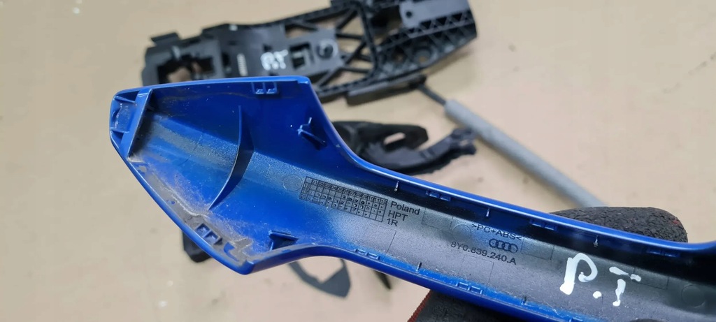 фото №8, S3 8y a3 ручка каркас корпус дверь правая правый задняя 8y0839240a sedan lz5m