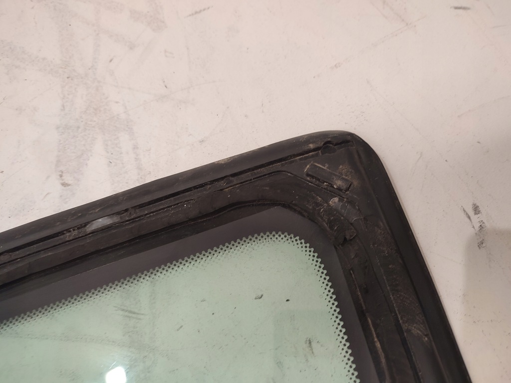 фото №13, Peugeot 3008 i стекло кузовная правый задняя 10r