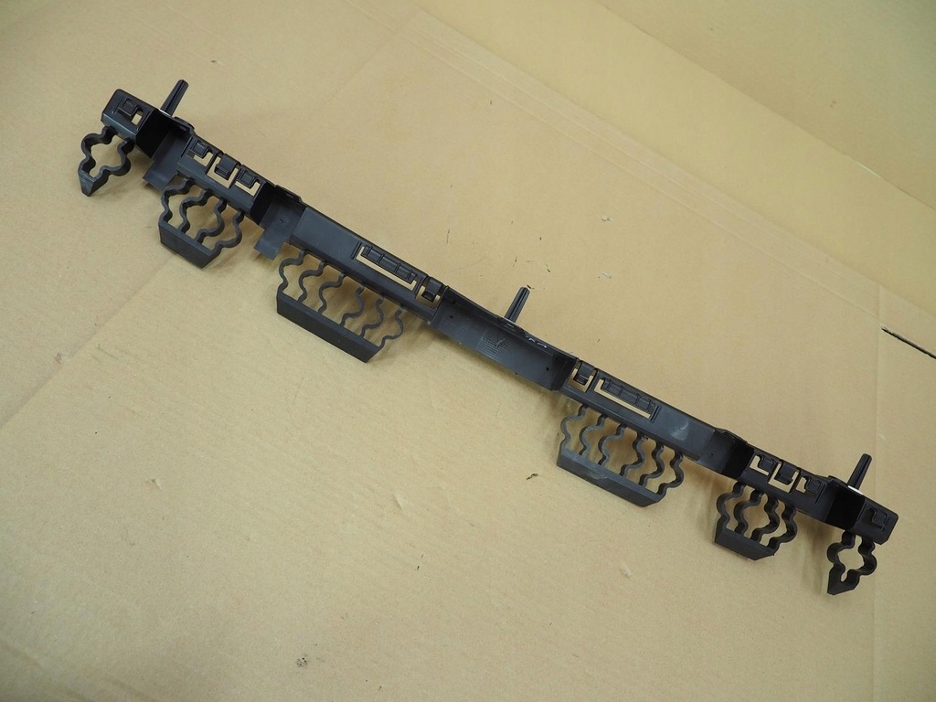 фото №1, Направляющая бампера задняя 850429691r renault clio v