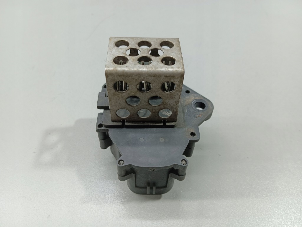 фото №8, Резистор резистор citroen c4 berlingo peugeot 307