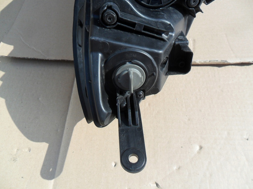 фото №9, Hyundai ix20 фара правый 921021kxxx