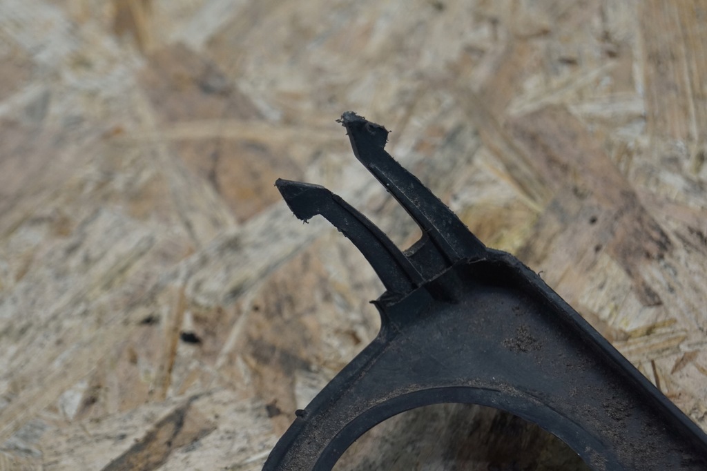 фото №10, Решітка бампера лівий перед audi a6 c5 4b0807681s