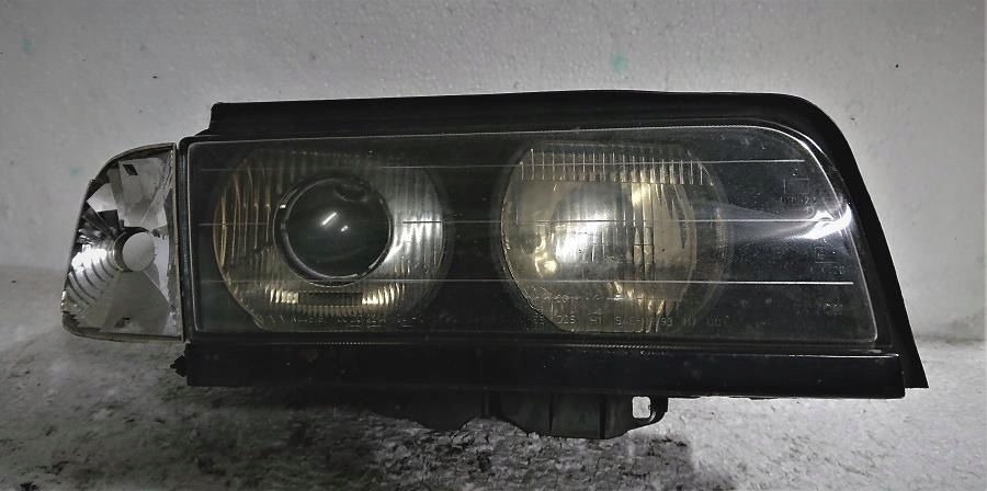фото №1, Лампа правая передняя bmw 0301043274