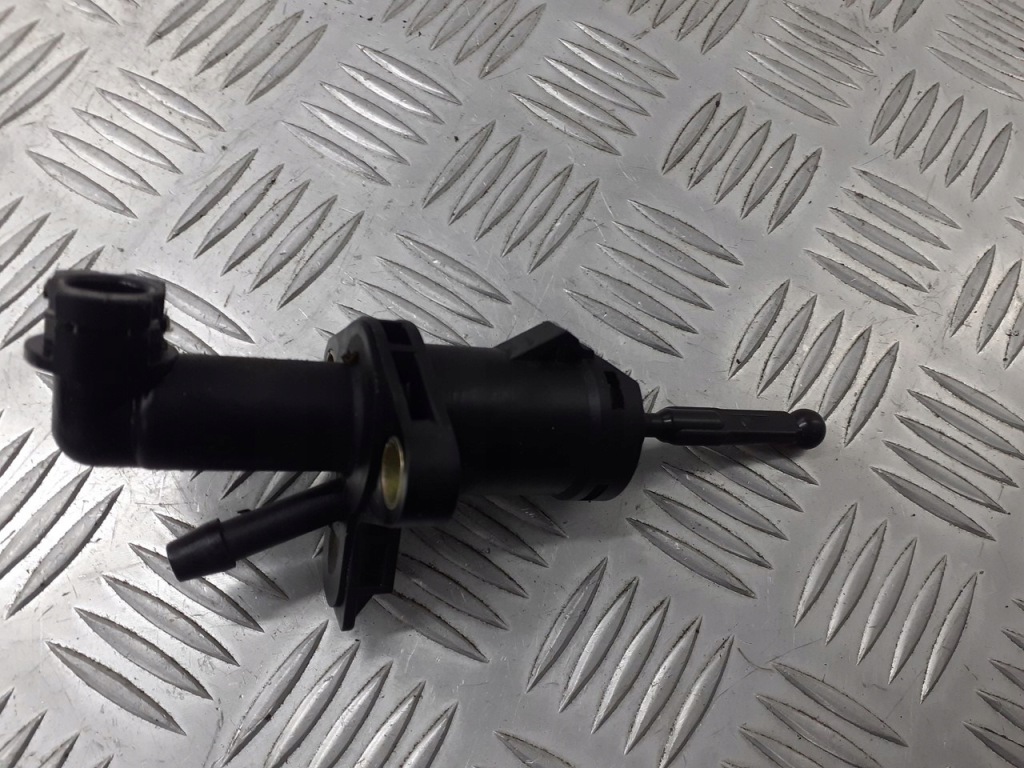 фото №1, Помпа зчеплення skoda fabia i 1.4