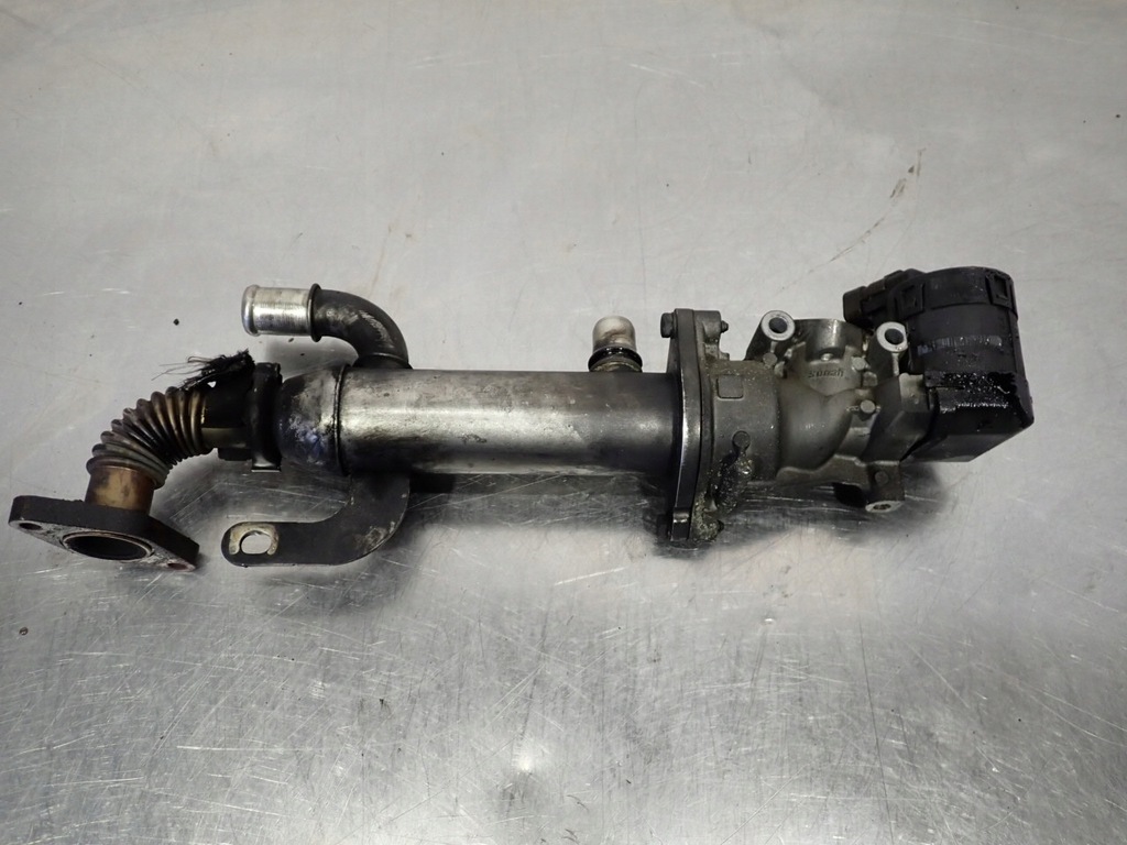 фото №4, Радиатор выхлопных газов volvo s40 ii