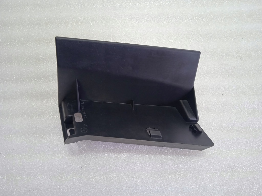 фото №2, Clio iii кронштейн бампера перед 628106947r