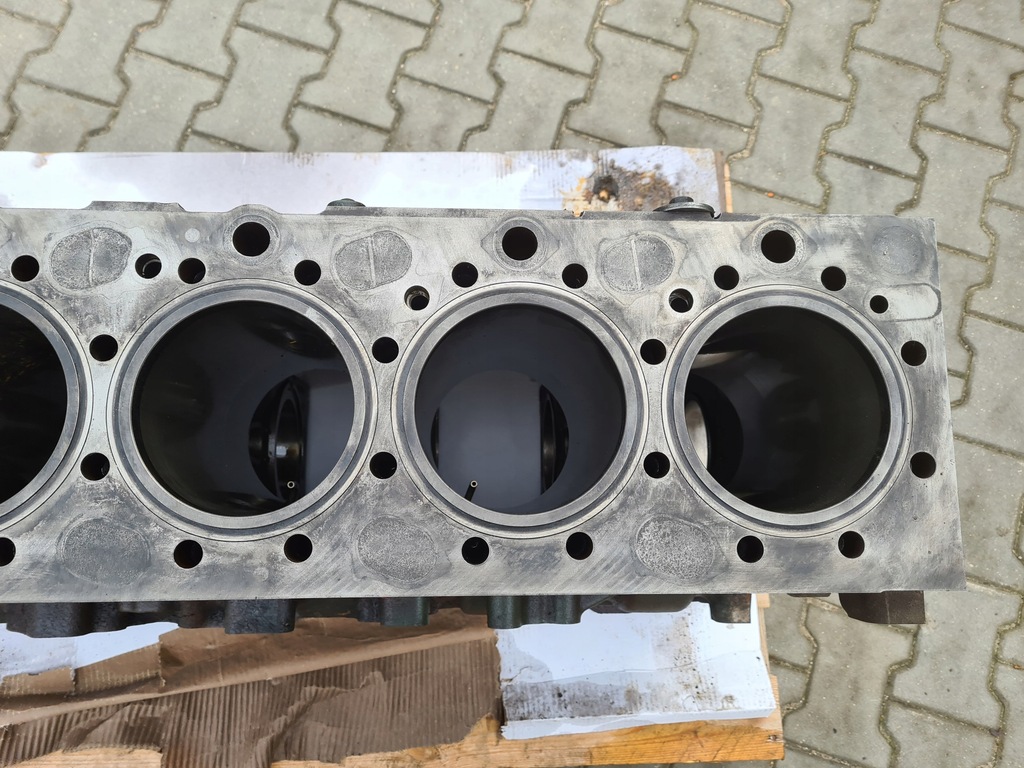 фото №9, Блок двигуна блок двигуна volvo fm fh 13 d13a