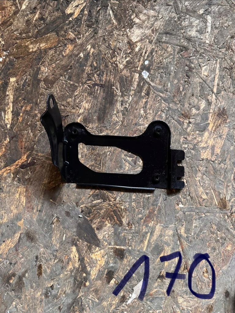 фото №1, Volvo xc40 – кронштейн кронштейн