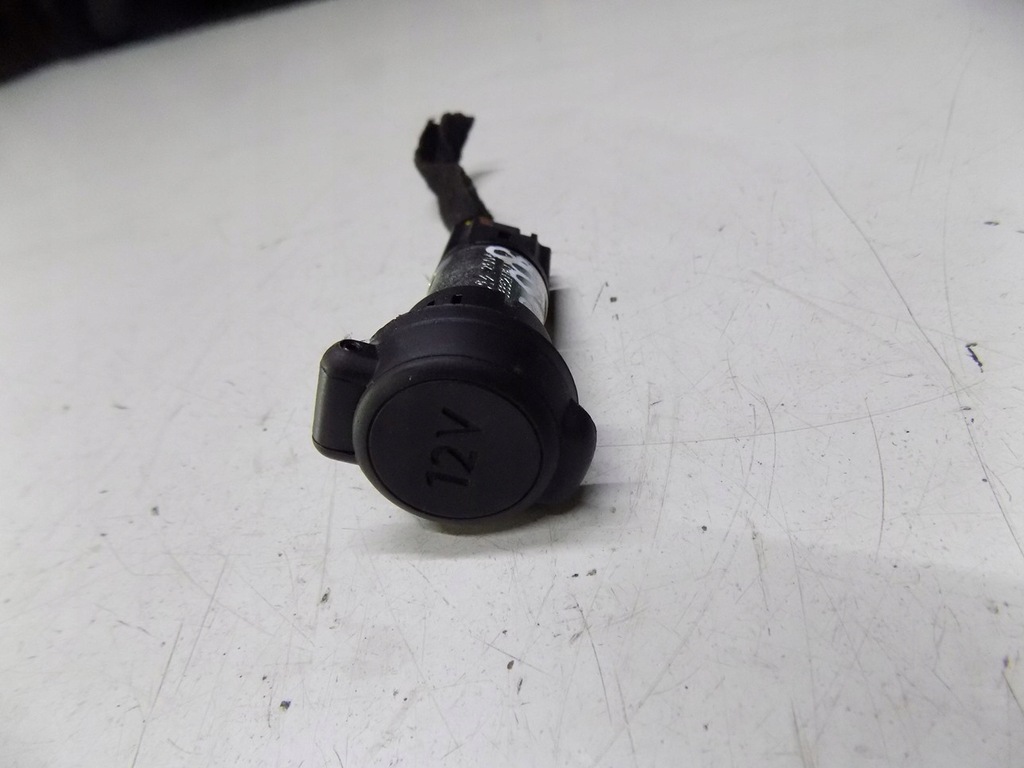 фото №15, Peugeot 3008 1.6 09-12 разъём прикуривателя 12v