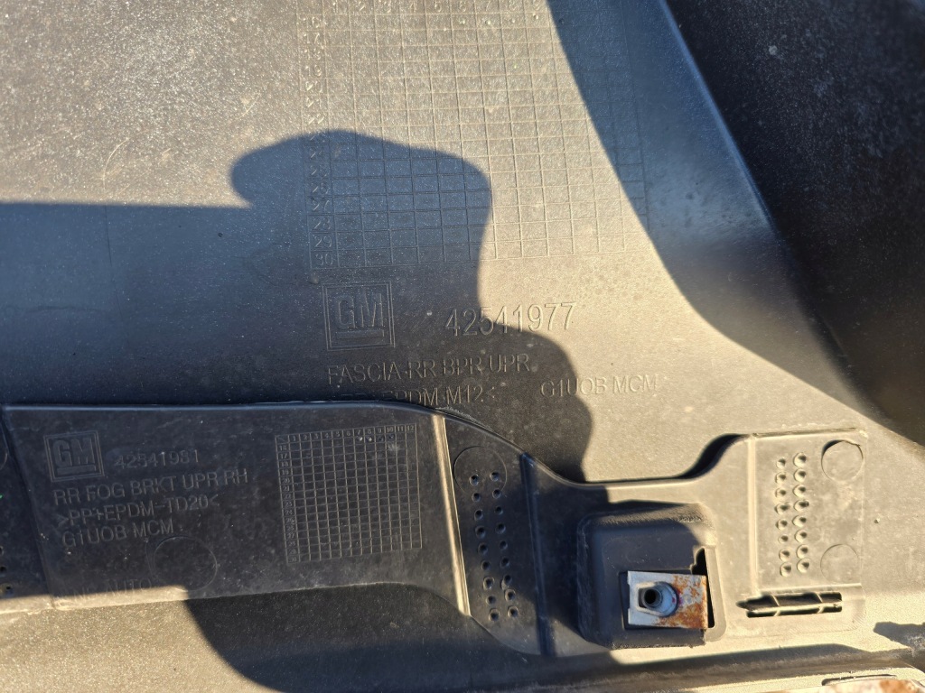 Opel mokka x бампер задняя задний 42541977 с Разборки