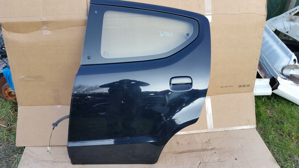 фото №1, Suzuki alto pixo дверь левый задняя zam