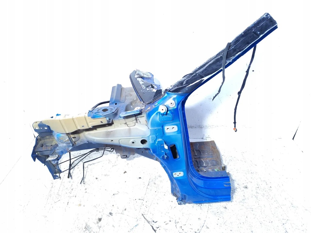 фото №9, Peugeot 2008 четверть передняя левый 2020 suv 4/5dr niebieski 19-23 e-2008