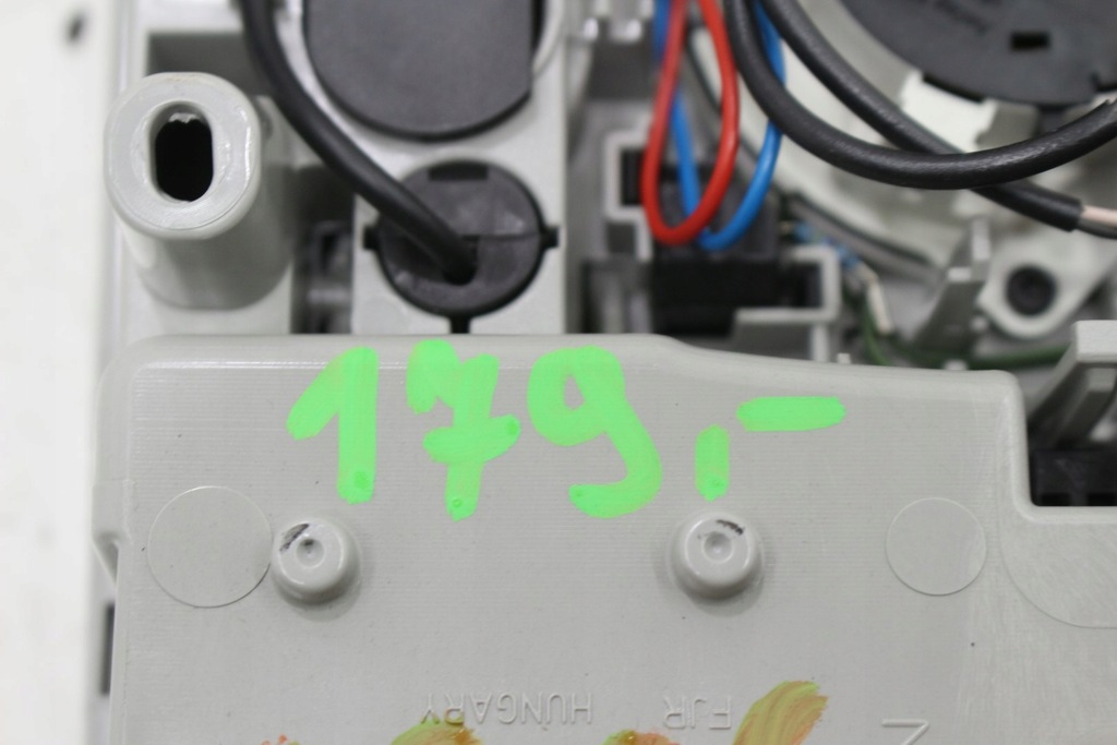 фото №8, Лампа потолочный люк audi a6 c6 4f0947135ce