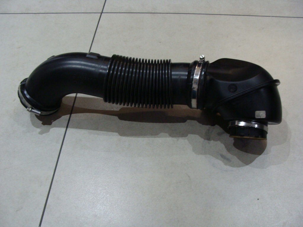 фото №1, Труба воздухозаборник воздуха mercedes sprinter w906 2.2 cdi a0065424918