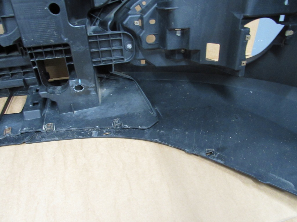 Iveco daily lifting 2019-2024 бампер перед передний Недорого