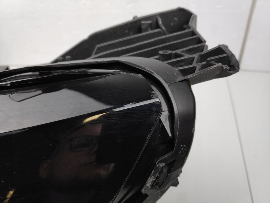 Peugeot 3008 5008 ii рестайлинг  лампа левый перед передняя 89914773 Киев