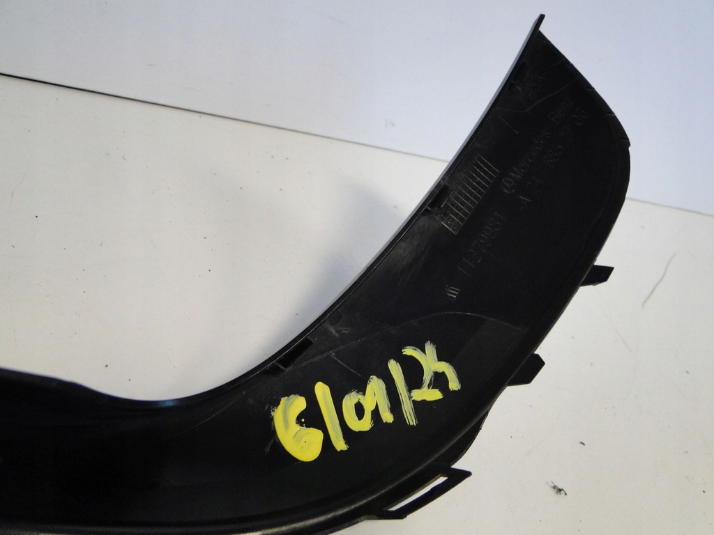 фото №11, Mercedes gla h247 247 молдинг левая накладка-спойлер w бампер передний amg ночь набор