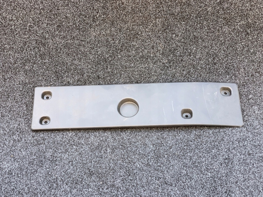 фото №1, Alfa romeo giulia подкладка pod номерной знак 156124016