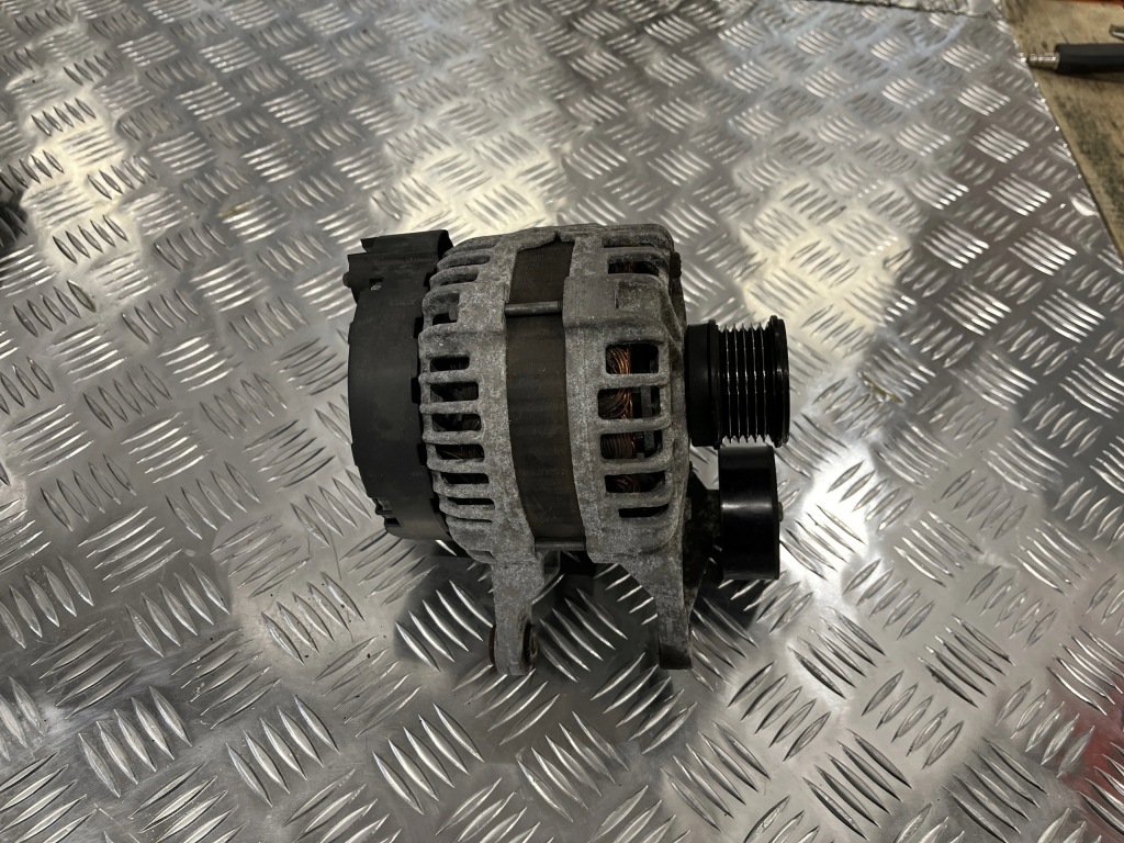 фото №1, Генератор infiniti q60 cv37 16- 2.0 t