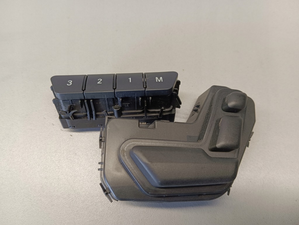 фото №1, Панель сидіння перед mercedes w212 2129059700