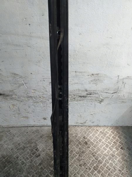 Купити Напрямна напрямна сидінь mercedes w447 long