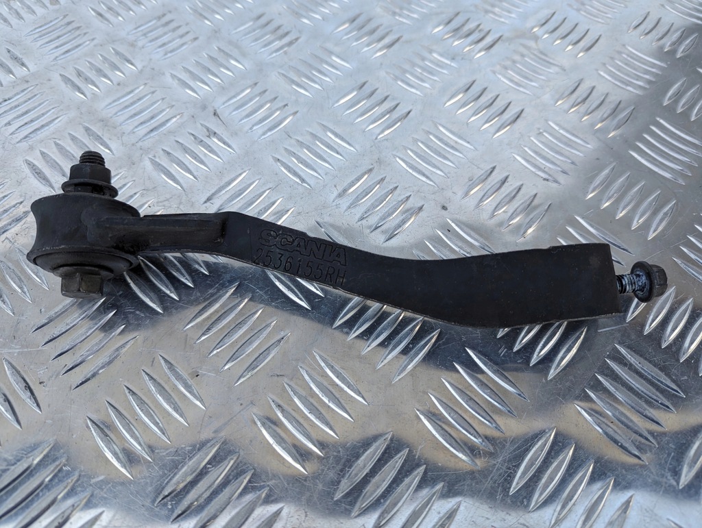 фото №1, Кронштейн радіатора права сторона scania p ntg