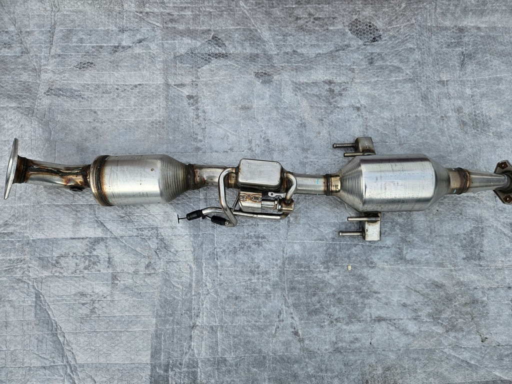 фото №1, Renault master iii каталізатор гасник новий oryg 82520175